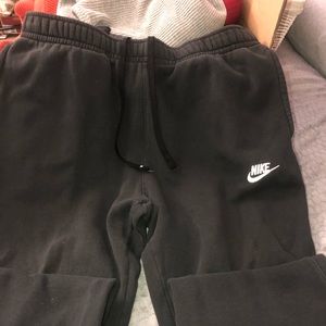 Nikes joggers